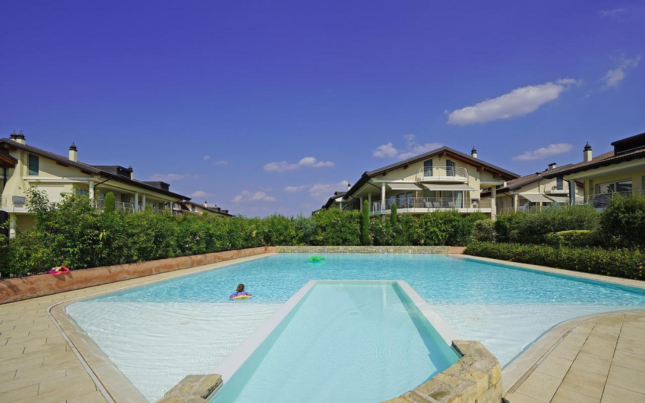 Giulia Luxury Apartment Sirmione Ngoại thất bức ảnh