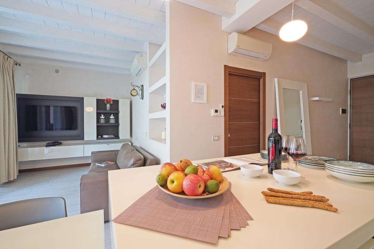 Giulia Luxury Apartment Sirmione Ngoại thất bức ảnh