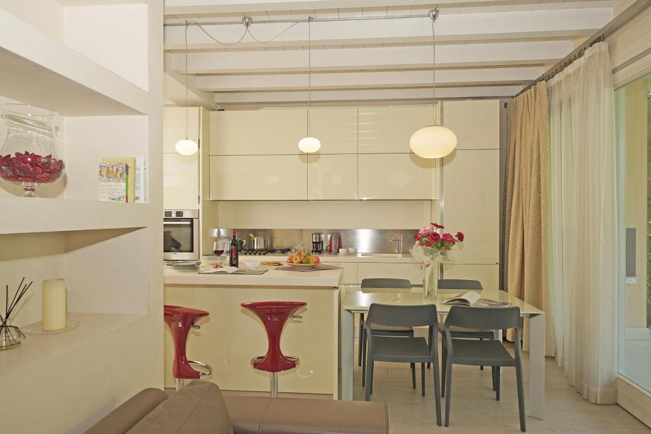Giulia Luxury Apartment Sirmione Ngoại thất bức ảnh
